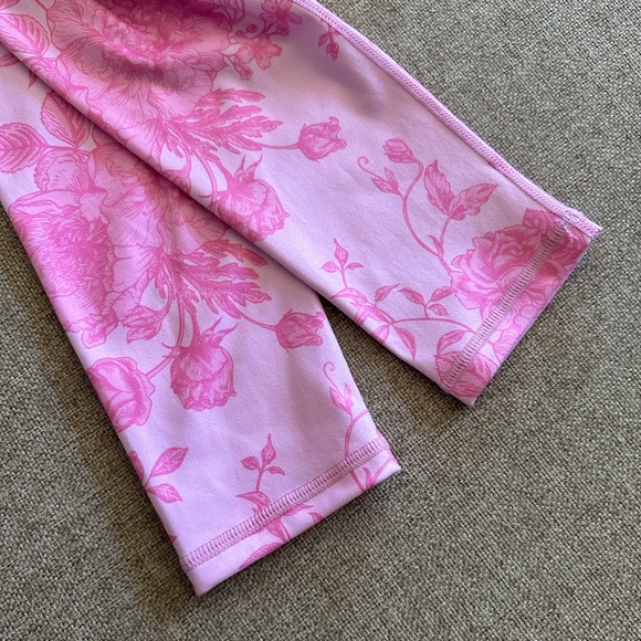 Terez Neiman Marcus pink floral ultra comfortable leggings - Picture 8 of 10